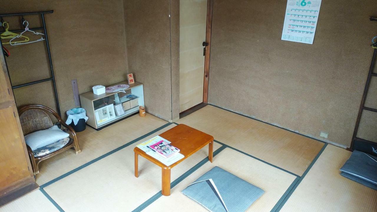 Walking Pilgrimage Hotel Tokiwa Ryokan Ozu  Eksteriør bilde