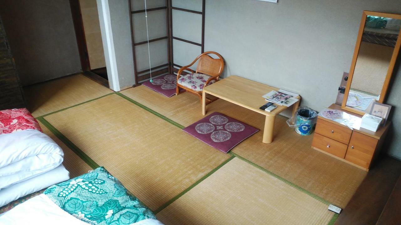 Walking Pilgrimage Hotel Tokiwa Ryokan Ozu  Eksteriør bilde
