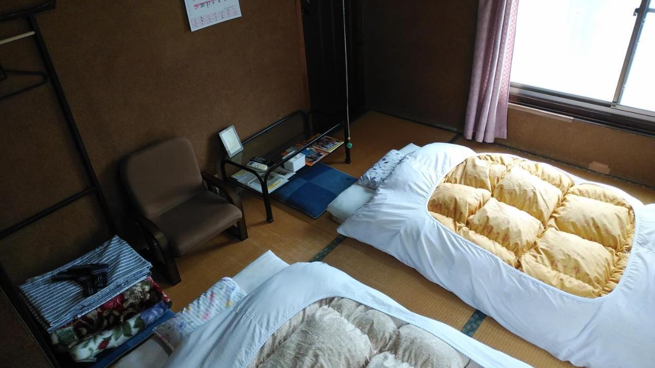 Walking Pilgrimage Hotel Tokiwa Ryokan Ozu  Eksteriør bilde